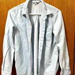Long sleeve button down shirt